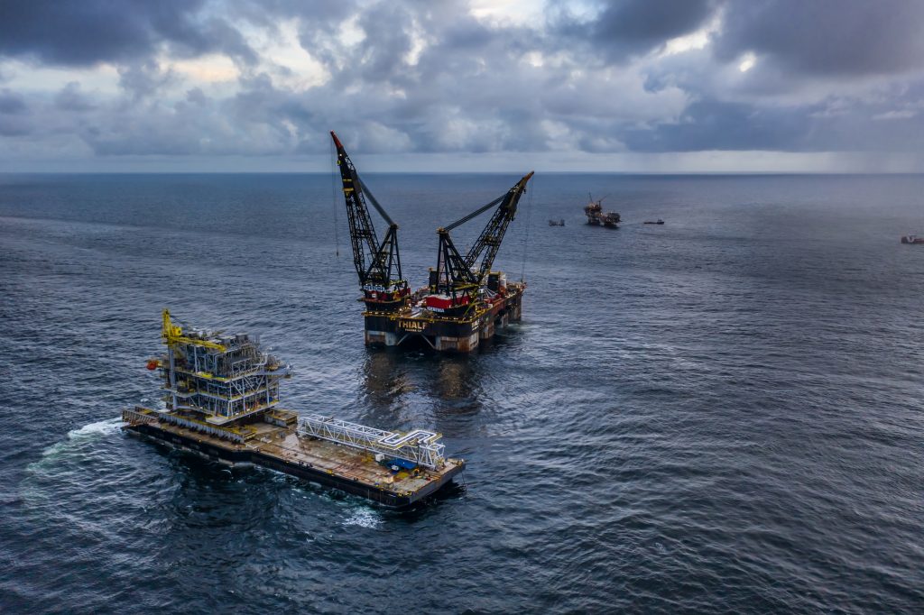 Heerema's Thialf concludes Cassia C platform install for bpTT