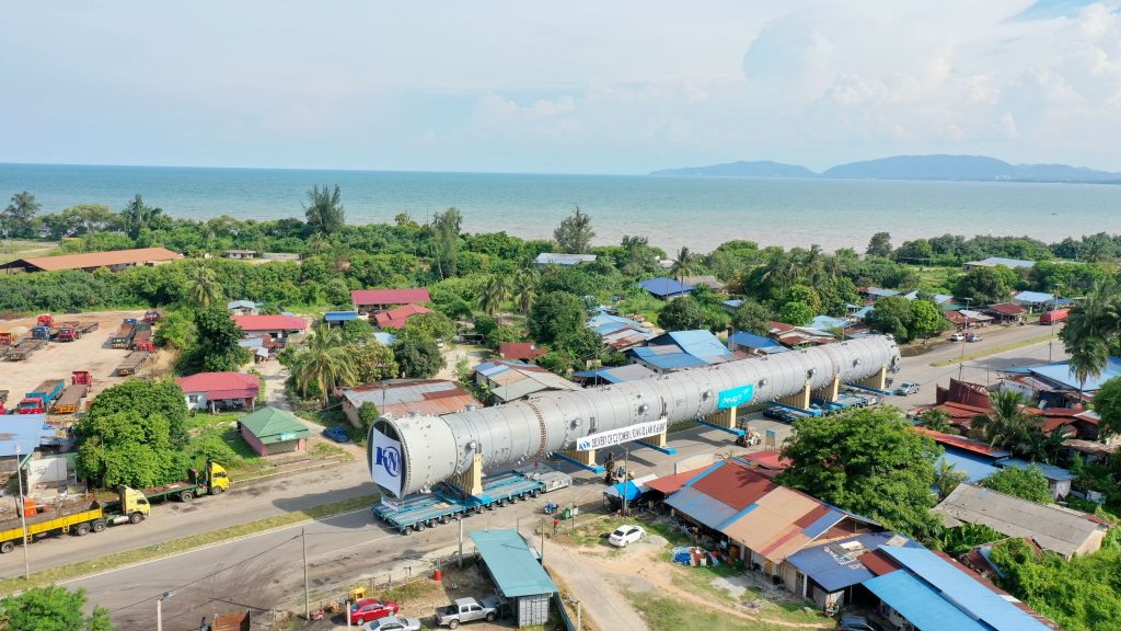 Oversized cargo rolls through Kuantan Port