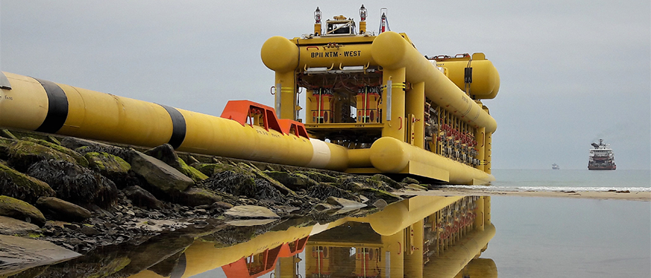 Subsea 7 tows pipeline bundle to Buzzard field