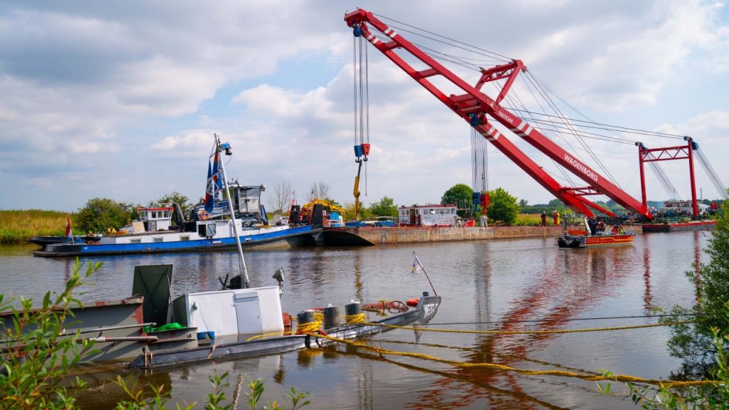 Wagenborg concludes heavy lift salvage in Germany