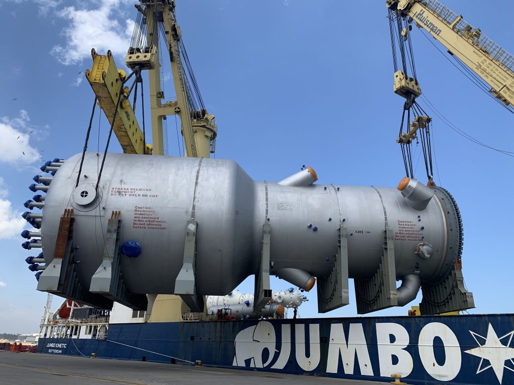 Jumbo Kinetic lifts heavy in Dos Bocas, Mexico