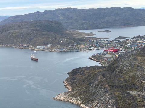 Blue Water ships crucial cargo for Pennecon's airport project in Greenland