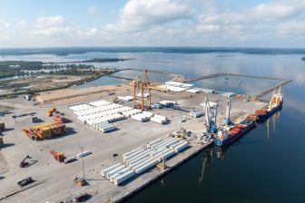 Busy week at Port of Kokkola, wind components taking centre stage