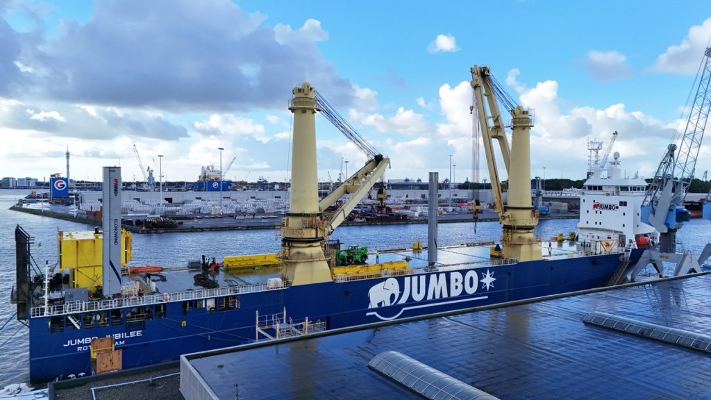 Jumbo sheds more light on Jumbo Jubilee wind assisted propulsion