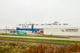 RoRo ship Patriot with U.S. military equipment docks in Eemshaven